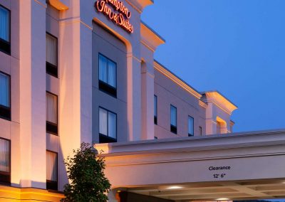 Hampton Inn & Suites, Warren